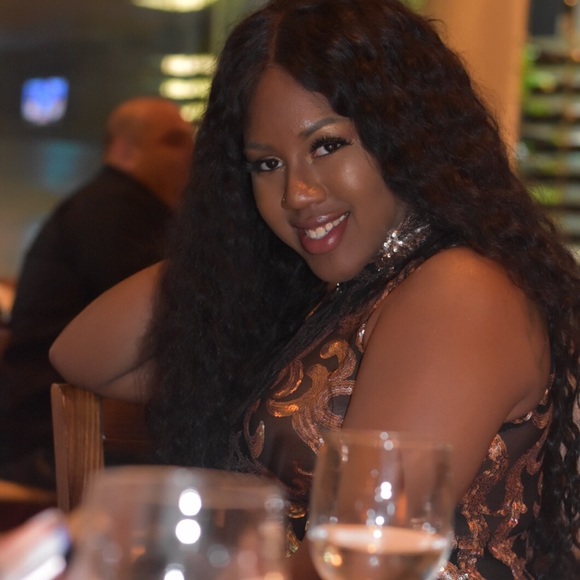 Meet your Posher, Diamond - Picture 1 of 1